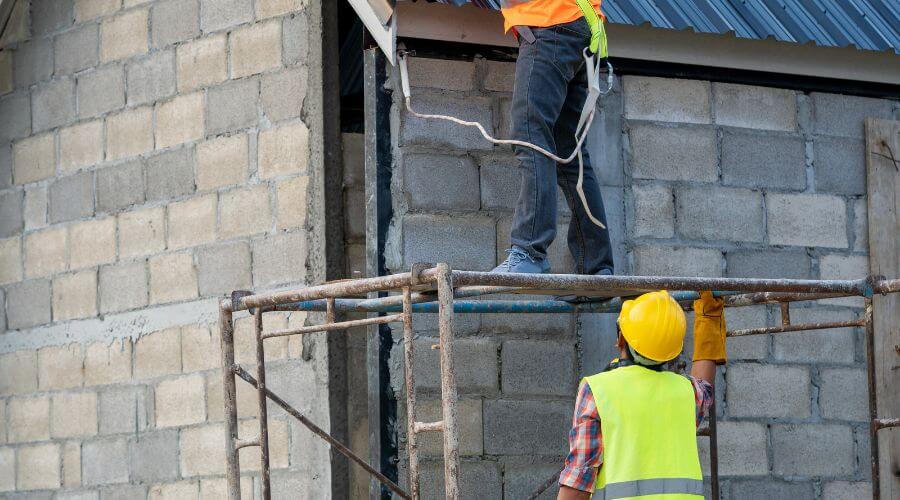 Professional gutter cleaning in Cleveland, ND